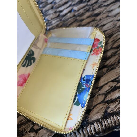 Loungefly Disney Lilo & Stitch Beach Scene Mini Backpack Wallet Set - Picture 11 of 11